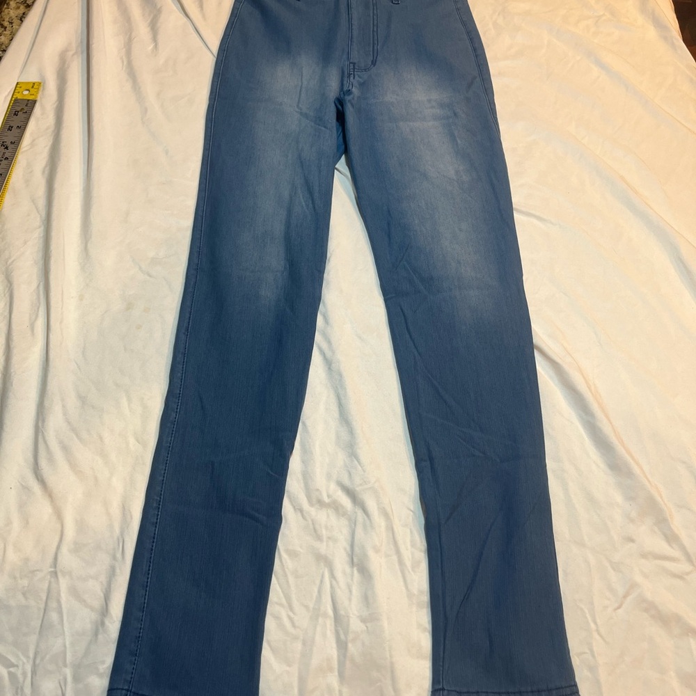 Lolo jeans Classic womens Blue Stretch Jeans size medium